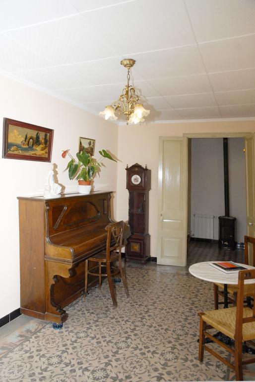 Ca La Paula Vila Pla del Panadés Exterior foto